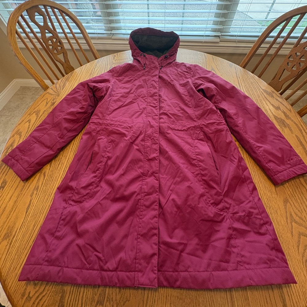 LL Bean Cranberry Winter Warmer Coat Parka Women’s L Water Repellant ColdShield